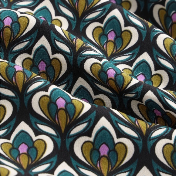 Halter b neck retro geometric flower top - Picture 5 of 6